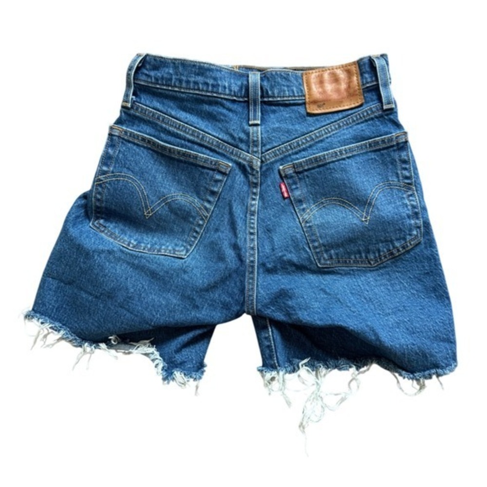 Levis Denim Jean Shorts Womens Blue Distressed Frayed Hem Casual‎ - Picture 2 of 7